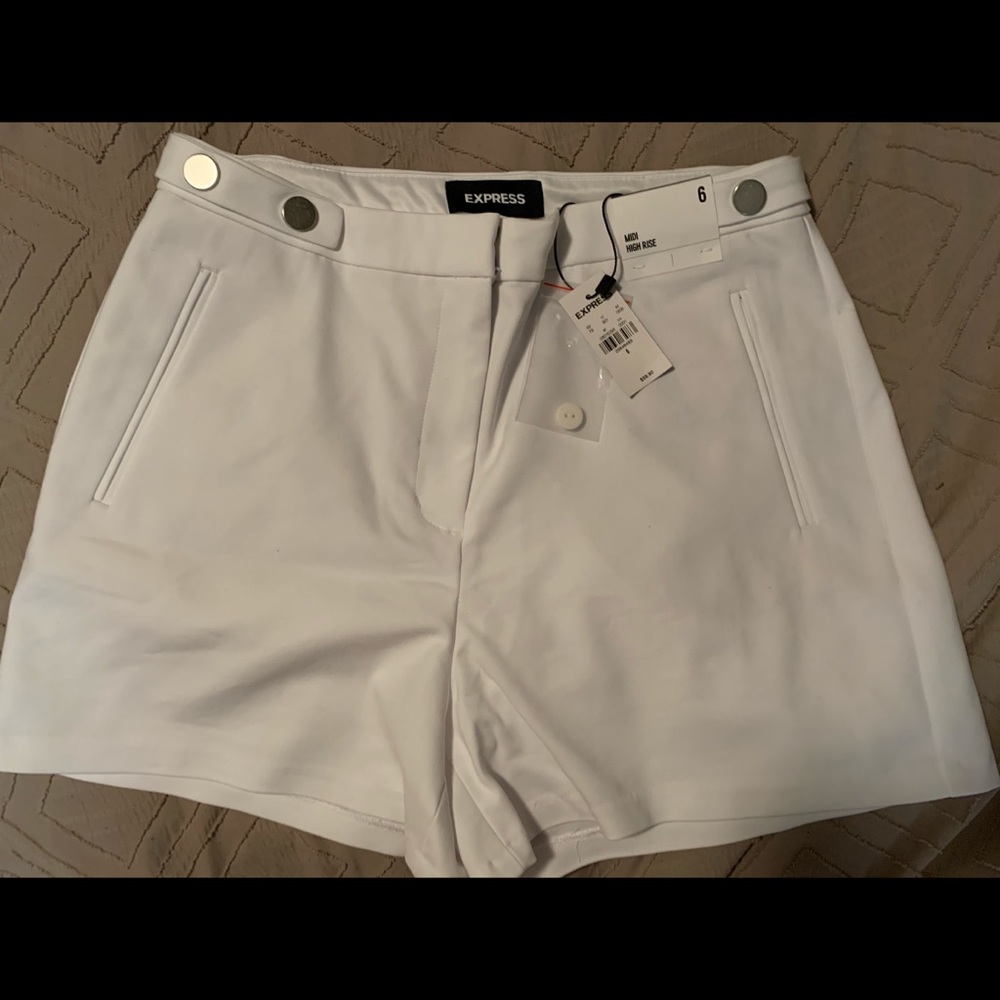 Button Tab Shorts